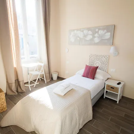 Emily בית הארחה